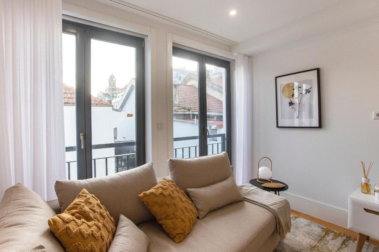 City Center 2Br Flat W/ Ac By Lovelystay Porto Buitenkant foto